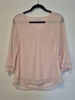 RICKI'S Soft Pink Shimmer Bell sleeve v-neck blouse - 6